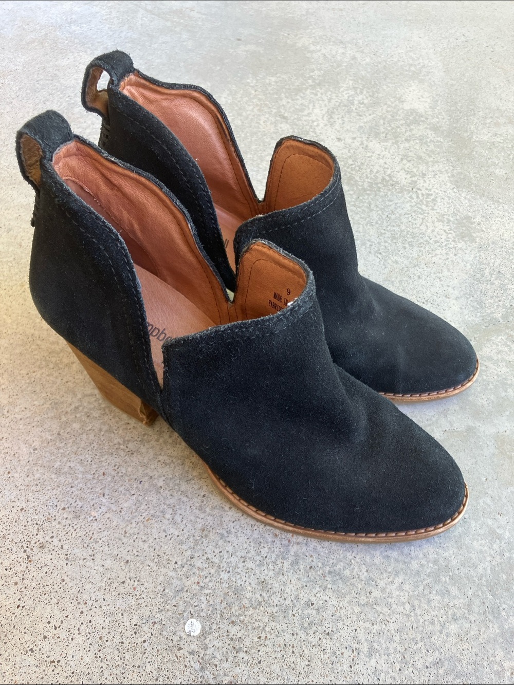 Jeffrey Campbell Black Suede Leather Booties, 9